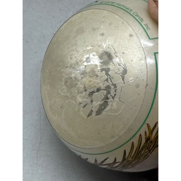 Vintage 1976 Hallmark Christmas Ornament glass bulb With Cardinals READ - Picture 6 of 6